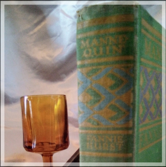 Mannequin by Fannie Hurst 1926 - Picture 4 of 4